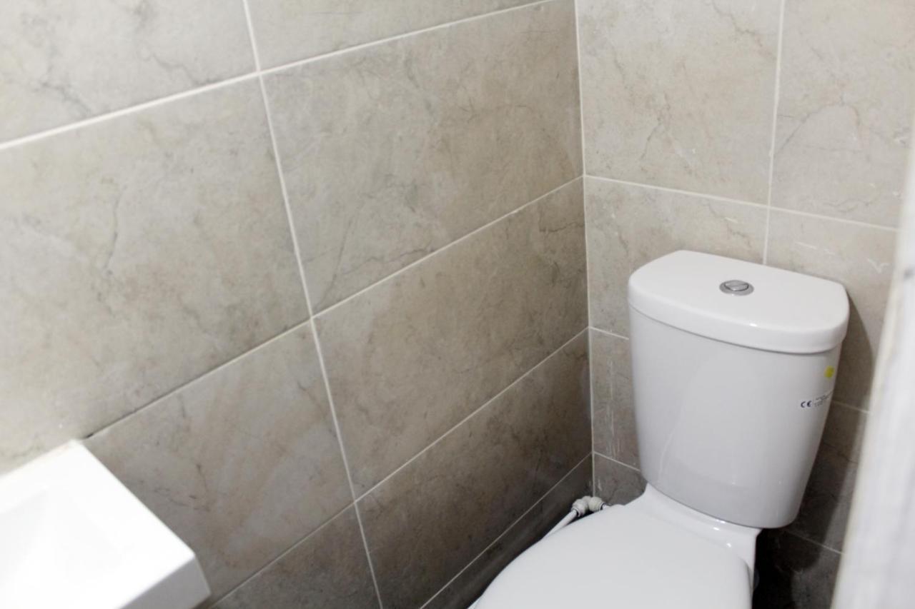 Cozy Rooms Or Apartment In London Townhouse Fast Links To Central Ngoại thất bức ảnh